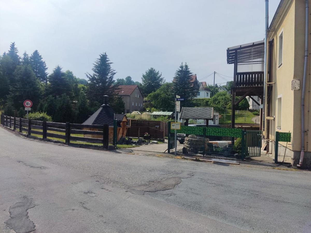 Ferienwohnung 2 Am Hofladen Hellendorf Bad Gottleuba المظهر الخارجي الصورة